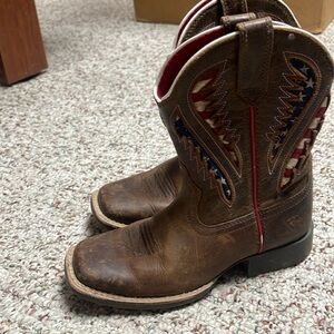 Ariat size 13 American flag boots